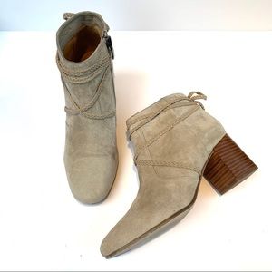 Via Spiga suede heeled ankle boots beige gray